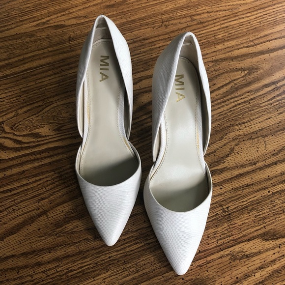 MIA Shoes - MIA Cream Stiletto Heels